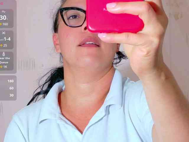 Hotlatinateacher webcam