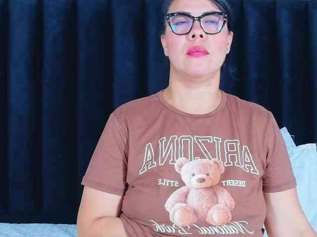 Hotlatinateacher webcam