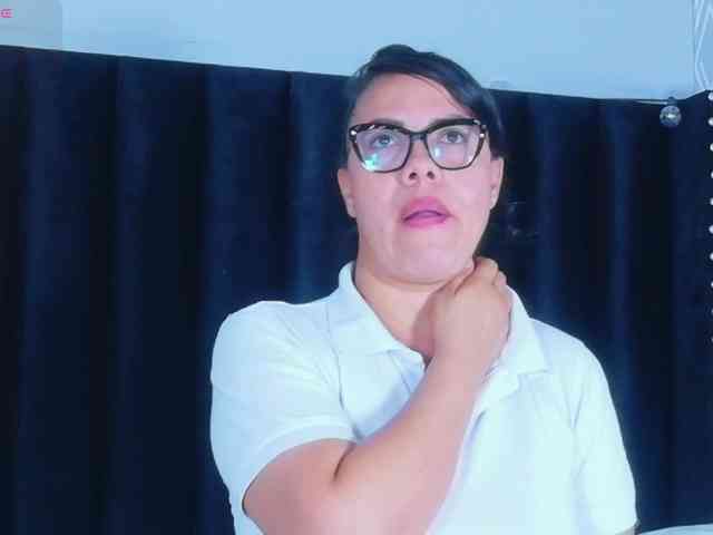 Hotlatinateacher webcam