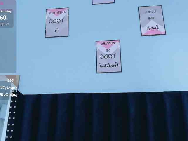 Hotlatinateacher webcam