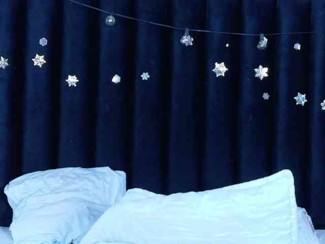 Hotlatinateacher webcam