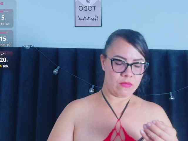 Hotlatinateacher webcam