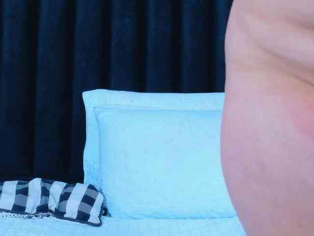 Hotlatinateacher webcam