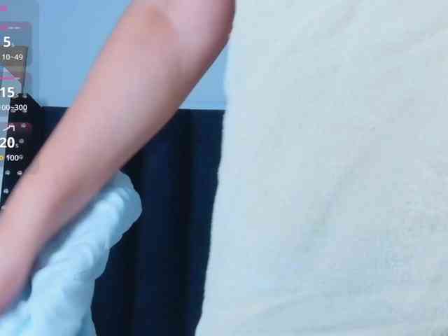 Hotlatinateacher webcam