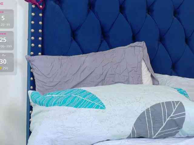 Hotlatinateacher webcam