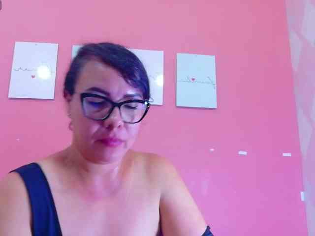 Hotlatinateacher webcam