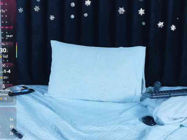 Hotlatinateacher webcam