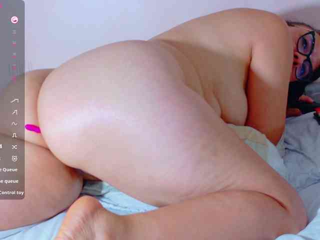 Hotlatinateacher webcam