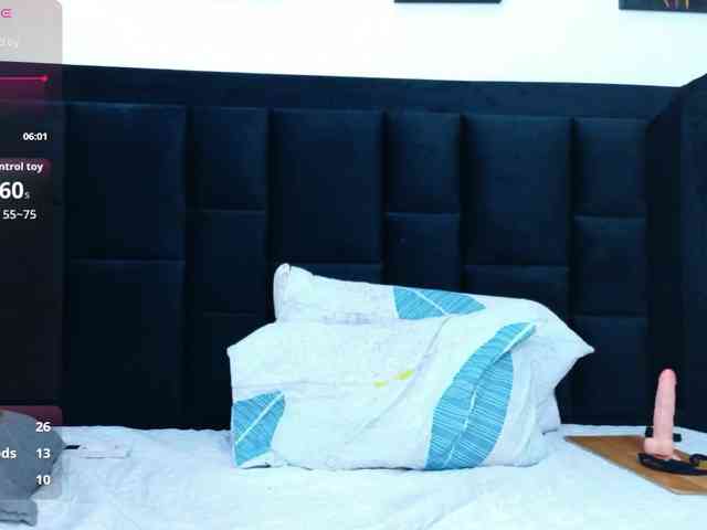 Hotlatinateacher webcam