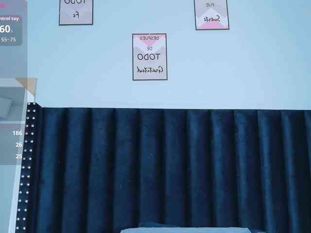 Hotlatinateacher webcam