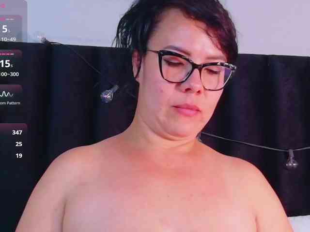 Hotlatinateacher webcam