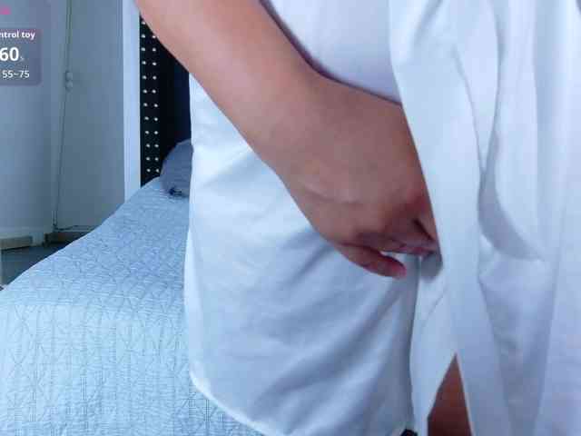 Hotlatinateacher webcam