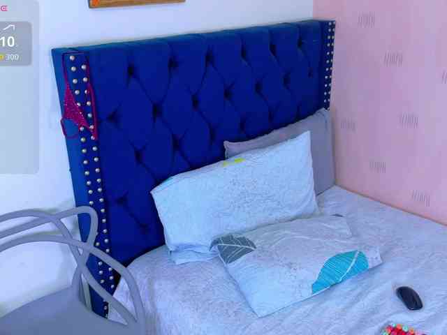 Hotlatinateacher webcam