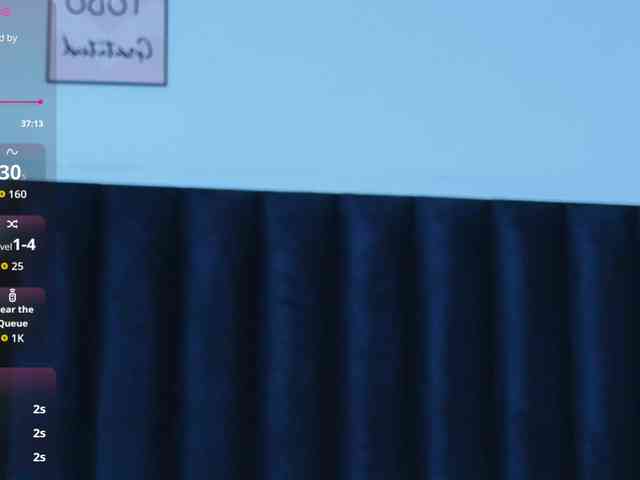 Hotlatinateacher webcam