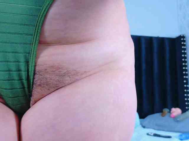 Hotlatinateacher webcam