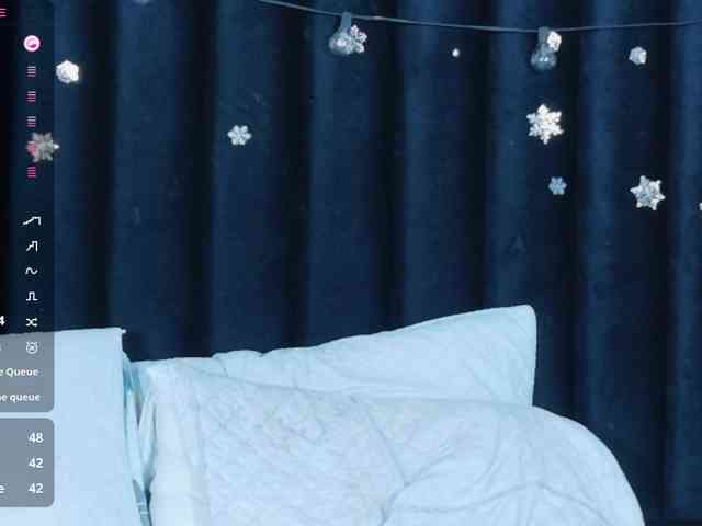 Hotlatinateacher webcam