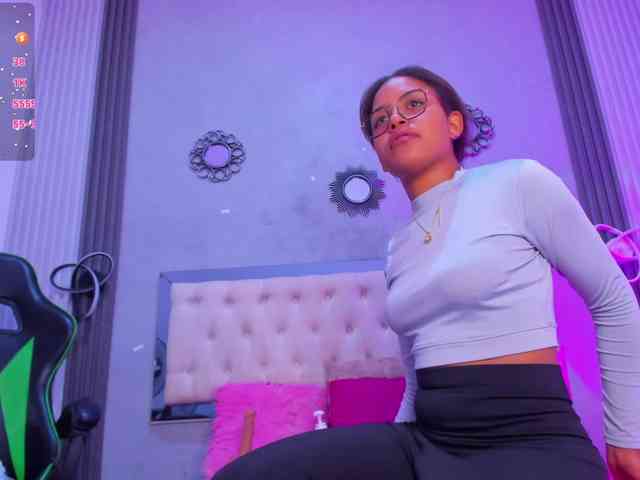 alexaandherson webcam