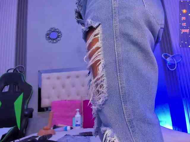 alexaandherson webcam