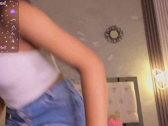 alexaandherson webcam