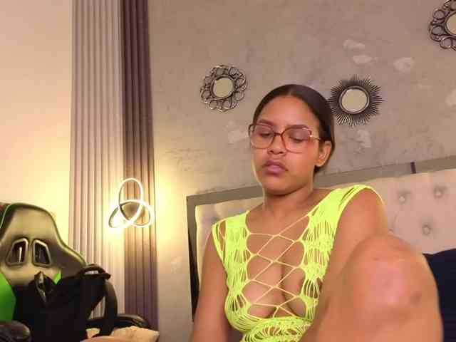 alexaandherson webcam