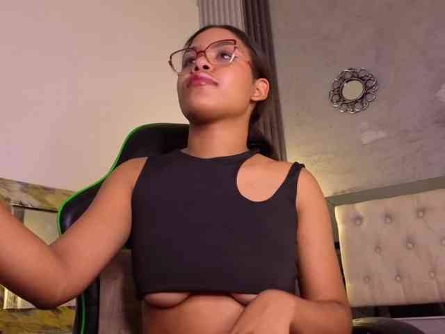 alexaandherson webcam