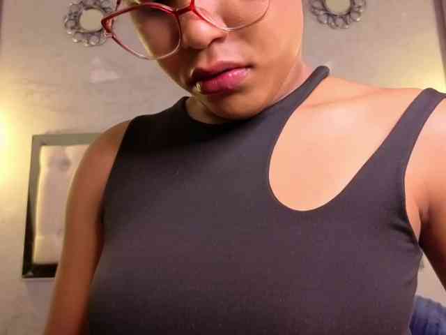 alexaandherson webcam