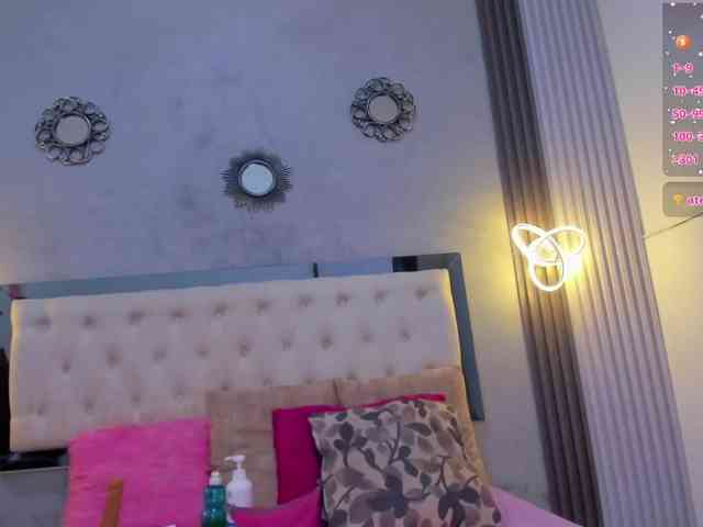 alexaandherson webcam