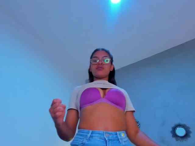 alexaandherson webcam
