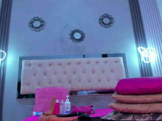 alexaandherson webcam