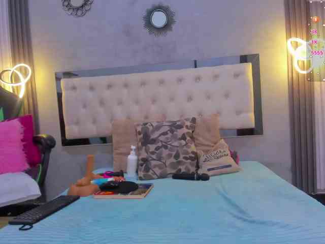 alexaandherson webcam