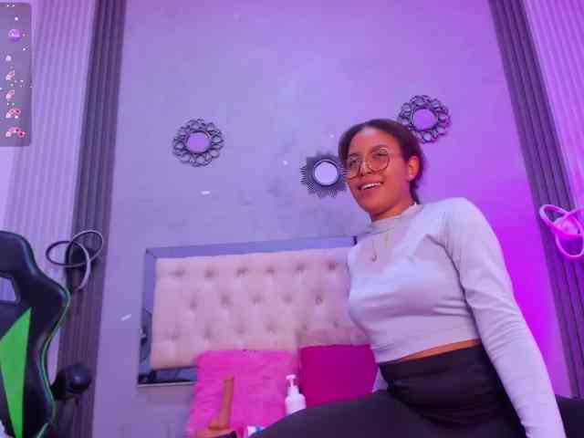 alexaandherson webcam