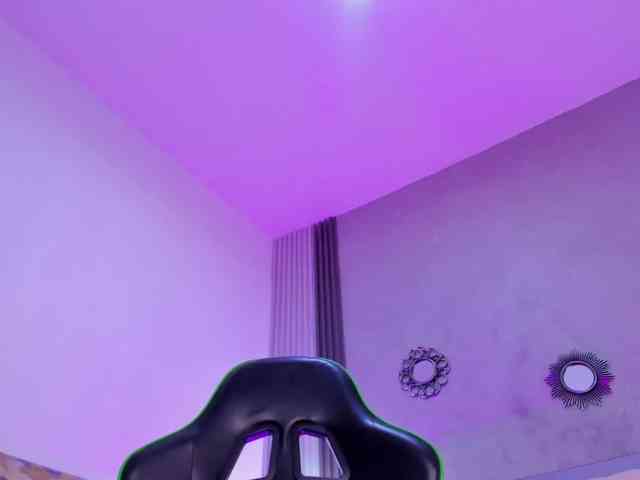 alexaandherson webcam
