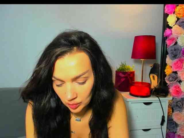 WildOlivia Live Webcam on BongaCams