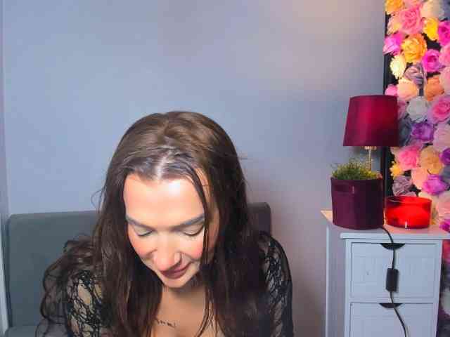 WildOlivia webcam