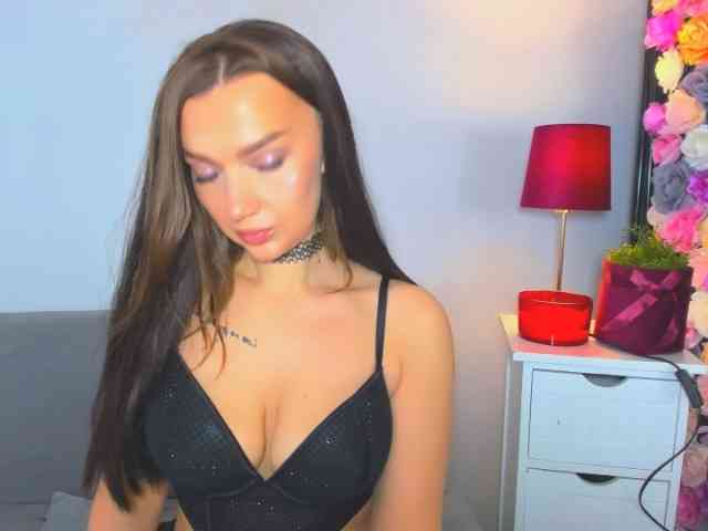 WildOlivia webcam