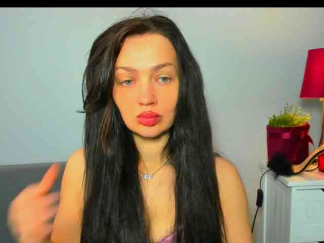 WildOlivia Live Webcam on BongaCams