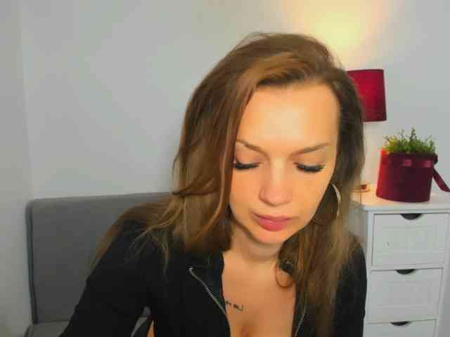 WildOlivia webcam