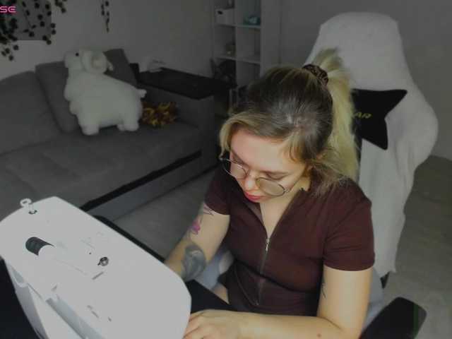 hotbabatopp's BongaCams show and profile