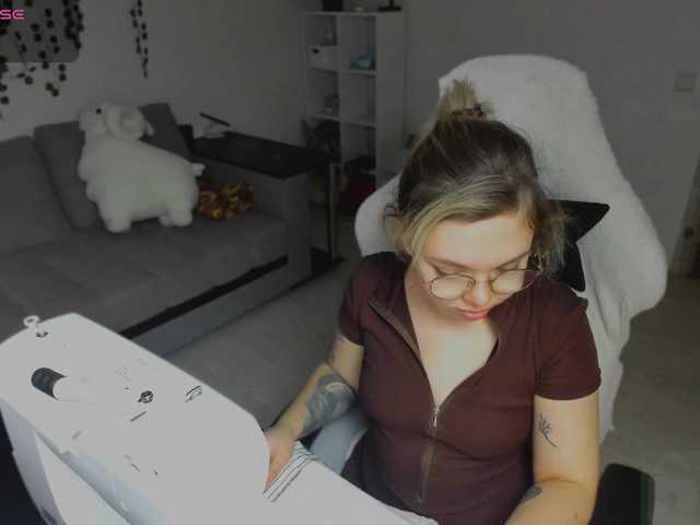 hotbabatopp's BongaCams show and profile