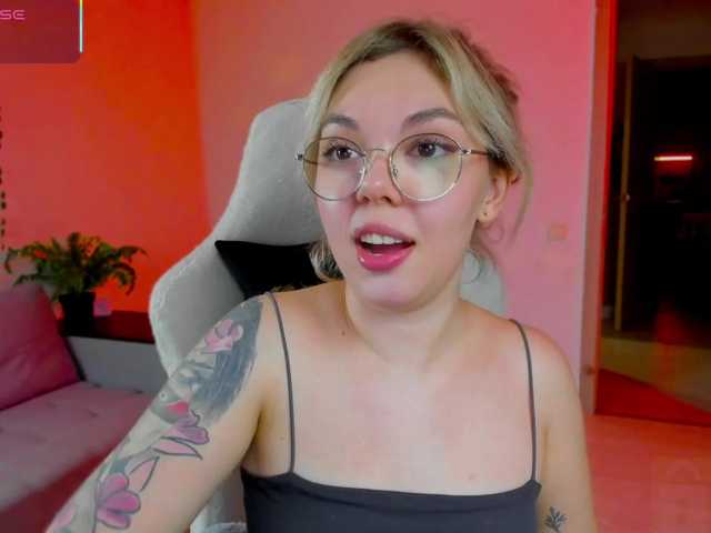 hotbabatopp from BongaCams