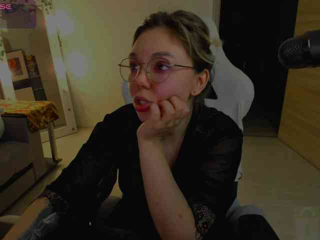 hotbabatopp Live Webcam on BongaCams