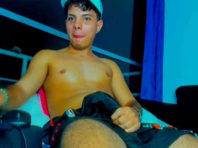 BoyAlesandro23 BoyAlesandro23