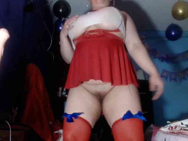 CameliaLong webcam