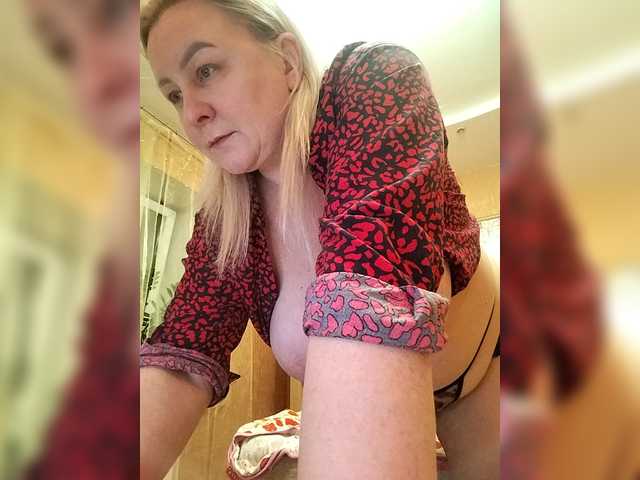 miranda-robinson's BongaCams show and profile