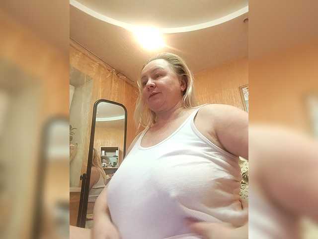 miranda-robinson from BongaCams is Freechat