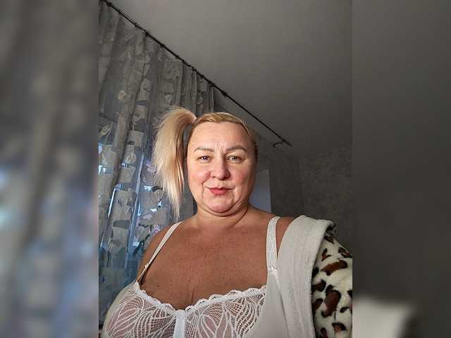  miranda-robinson chat room