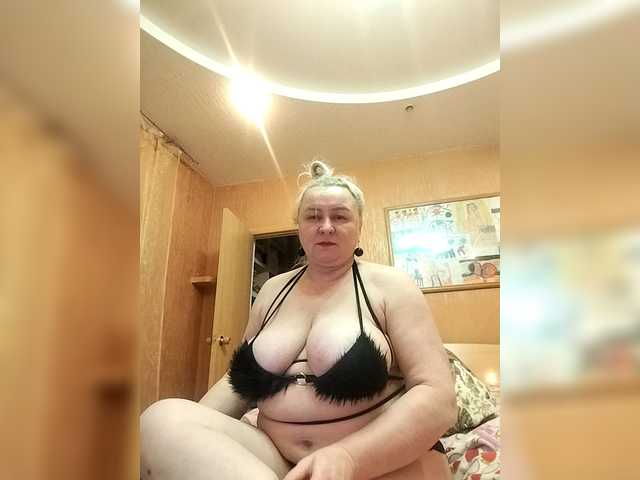 miranda-robinson's BongaCams show and profile