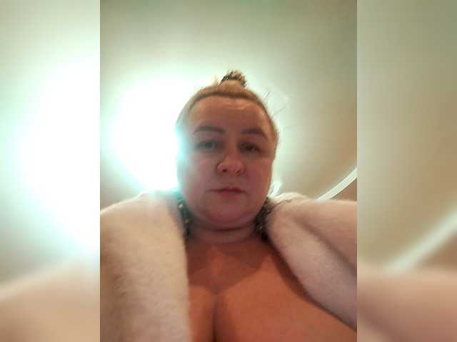 miranda-robinson's BongaCams show and profile