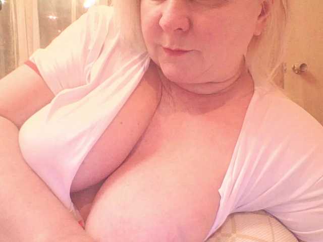 miranda-robinson's BongaCams show and profile