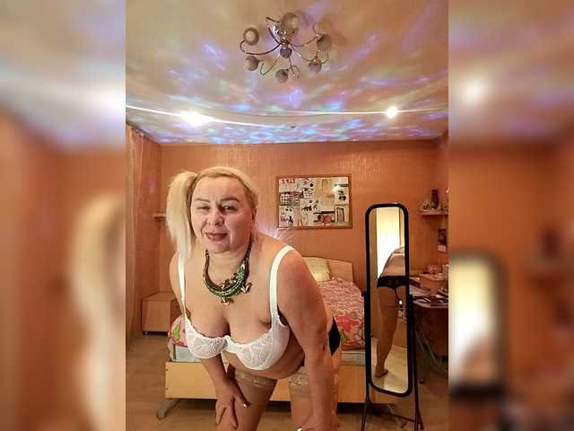  miranda-robinson chat room